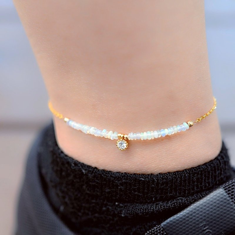 Limited trial price for 3 items. A water opal anklet that will make your wishes come true. October birthstone. - กำไลข้อเท้า - โลหะ หลากหลายสี