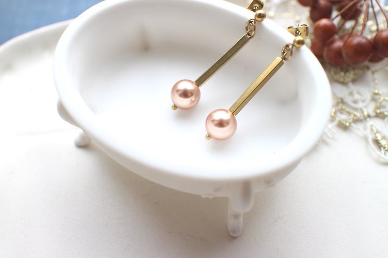 Candy-crystal pearls brass earrings - ต่างหู - โลหะ 