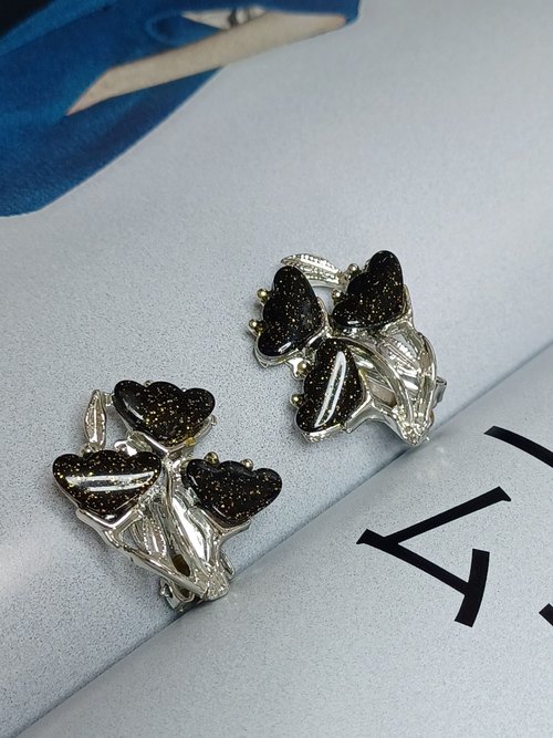 老時光製造所 vintage jewelry 古董夾式耳環 立體灑金黑色堇