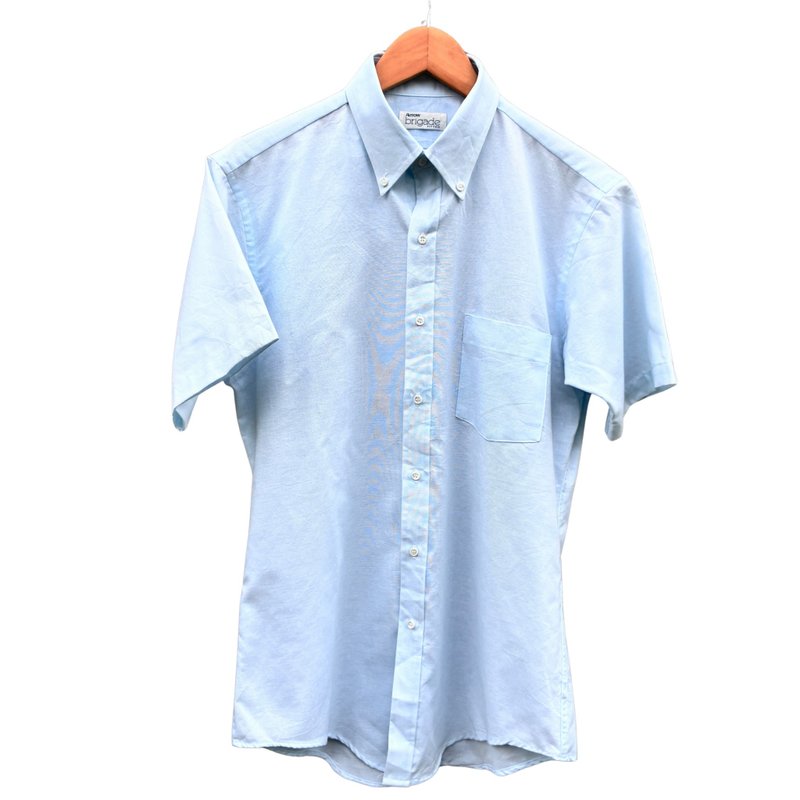Vintage 70s Arrow Brigade  Light Blue Short Sleeve. Button Down Shirt - 男襯衫/休閒襯衫 - 棉．麻 藍色