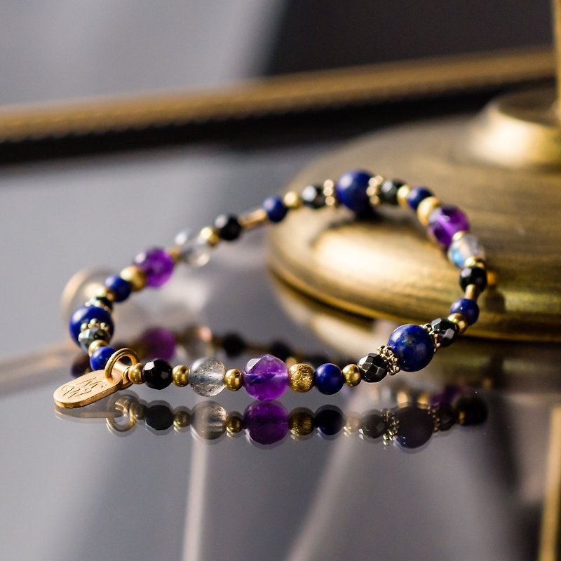 A Midsummer Night's Dream // C1156 Lapis Lazuli Amethyst Bracelet - สร้อยข้อมือ - เครื่องเพชรพลอย 