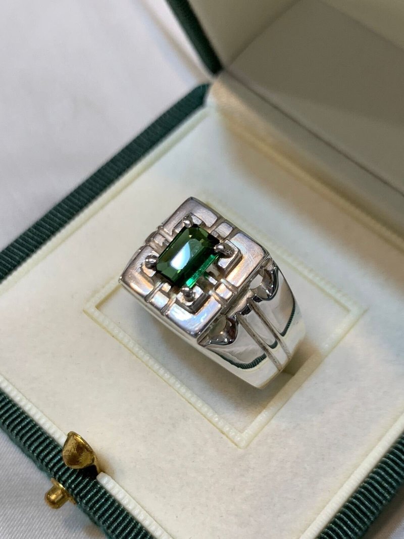Natural Mens Green Tourmaline Ring Sterling Silver 925 Handmade Ring Elegant - 戒指 - 寶石 綠色