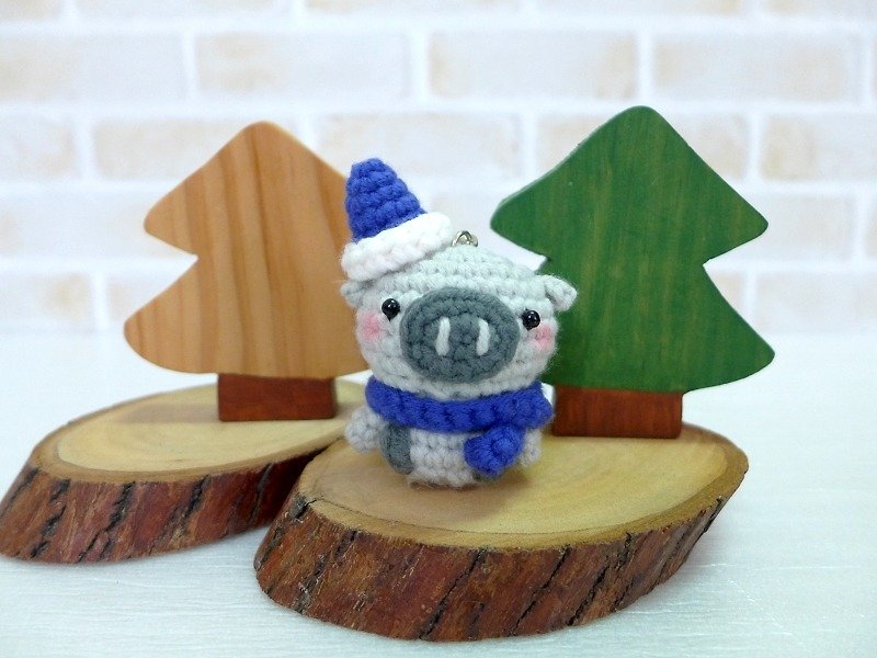 Gray pig keychain - Blue Christmas hat - Keychains - Other Materials 
