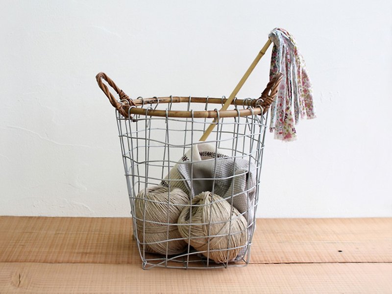 RATTAN TOP WIRE BASKET Small Vintage Steel Woven Handle Storage Basket / Small - Shelves & Baskets - Stainless Steel Silver
