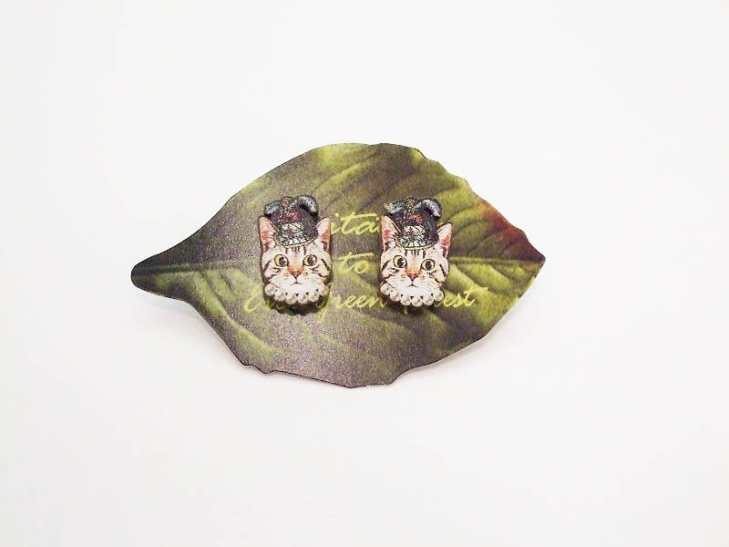 Dress-up cat earrings / wooden earrings - Earrings & Clip-ons - Wood Brown