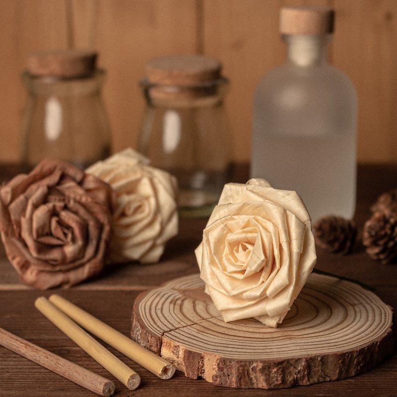 【樂思設計】 木玫瑰花 - 擺飾/家飾品 - 木頭 