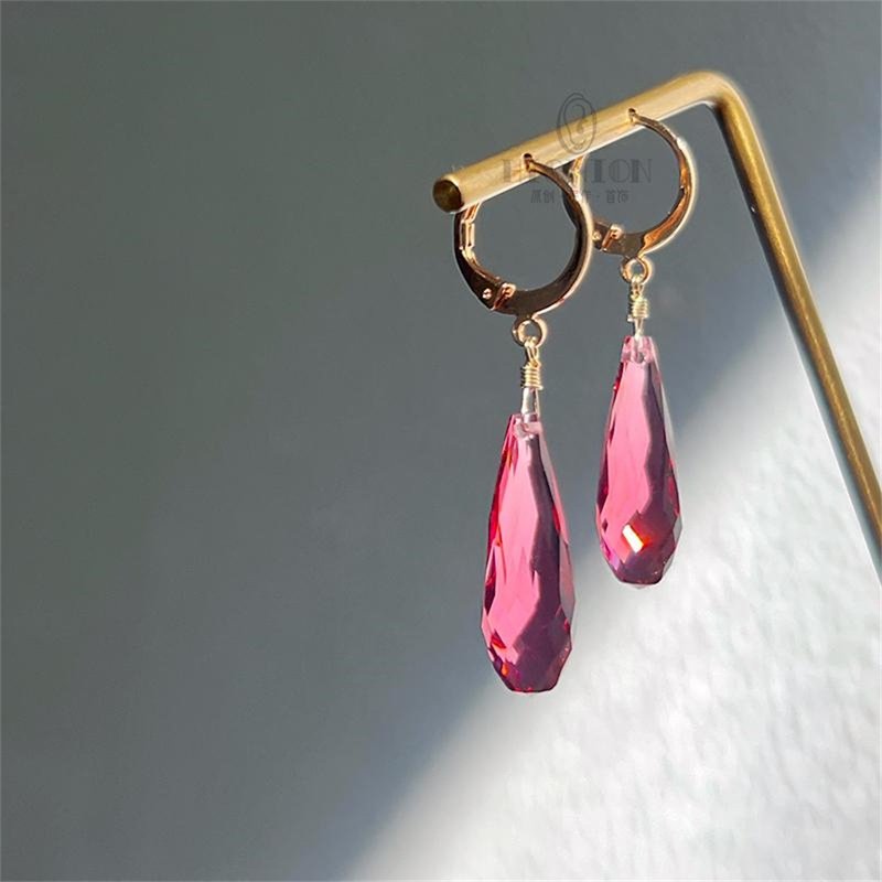 Hi Onion original design niche water drop light crimson earrings without piercings ear clips new Chinese style classical earrings - Earrings & Clip-ons - Crystal 