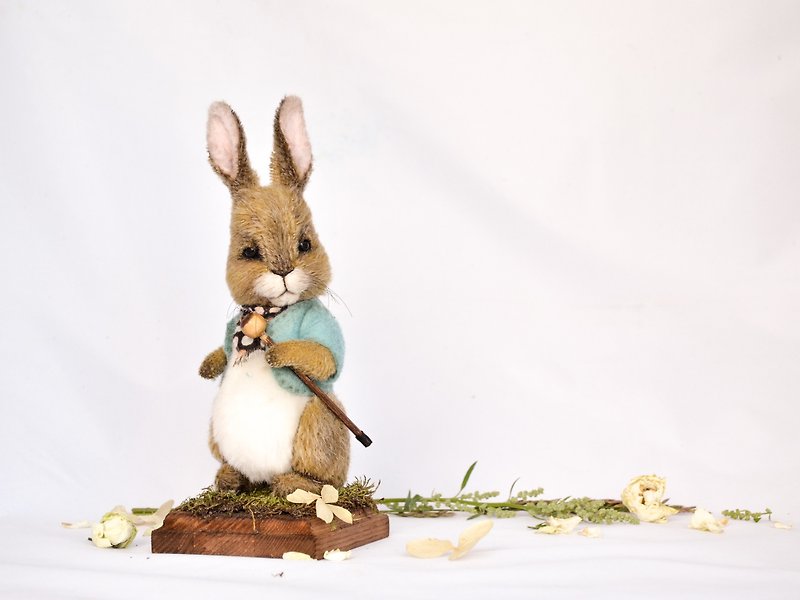 Rabbit bunny toy Artist teddy bunny rabbit toy artist teddy bear toy vintage toy - Stuffed Dolls & Figurines - Other Materials Gold