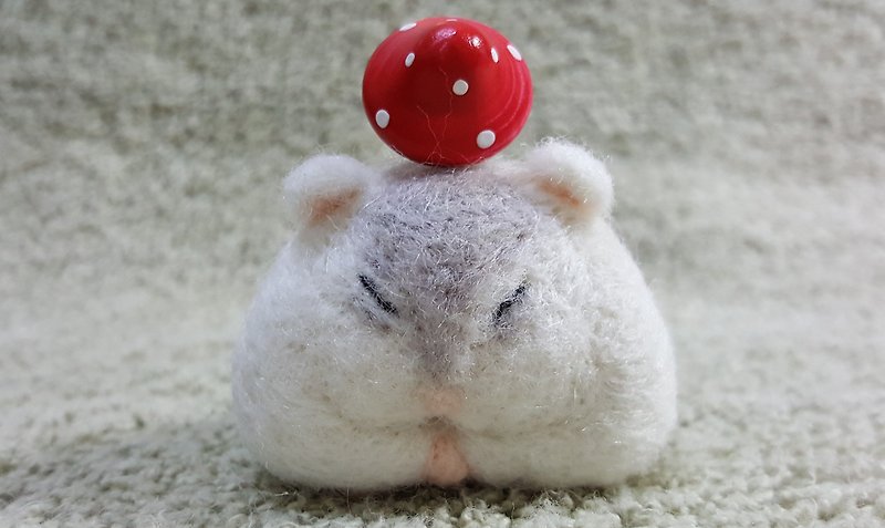 Original wool felt vent triangle rice ball little hamster ~ decoration version - อื่นๆ - ขนแกะ 