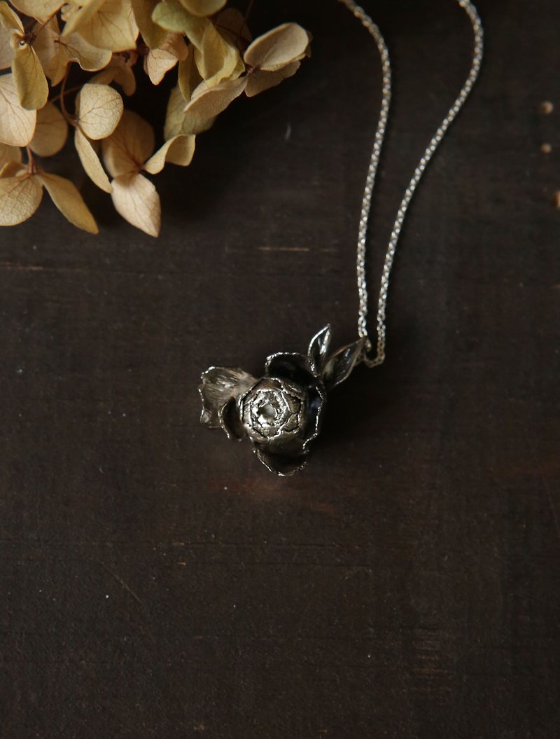 The taste of love sterling silver peony flower essential oil fragrance necklace - Necklaces - Sterling Silver Silver
