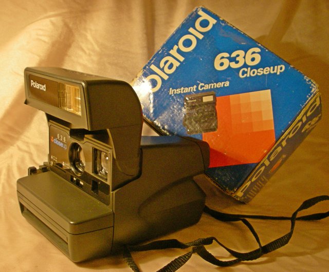 POLAROID 636 ONESTEP CLOSEUP 陸上カメラ インスタントフィルム
