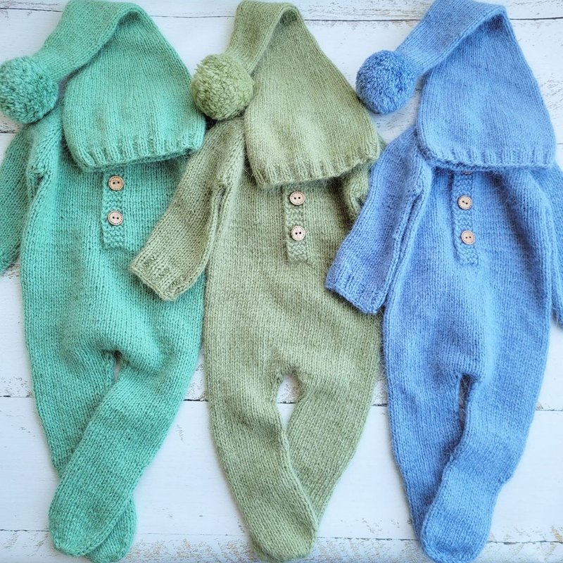 Newborn knitted fluffy Footed romper/ Pajamas - เครื่องประดับ - ขนแกะ หลากหลายสี