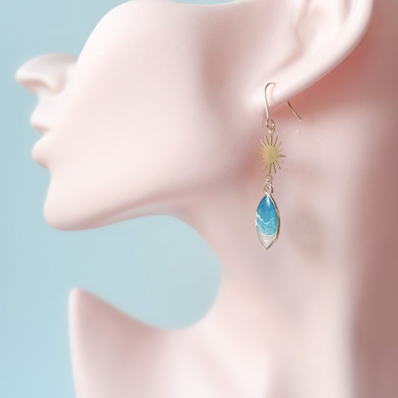 Ocean-colored earrings - ต่างหู - ไม้ สีน้ำเงิน