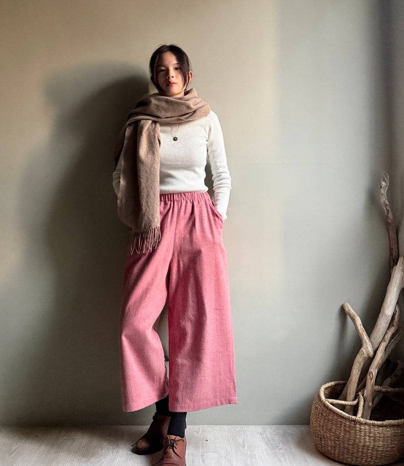 Madame de Pompadour / Plum Pink Wool Blend Elastic Waist Harem Pants / 7/8 Length - กางเกงขายาว - ขนแกะ สึชมพู