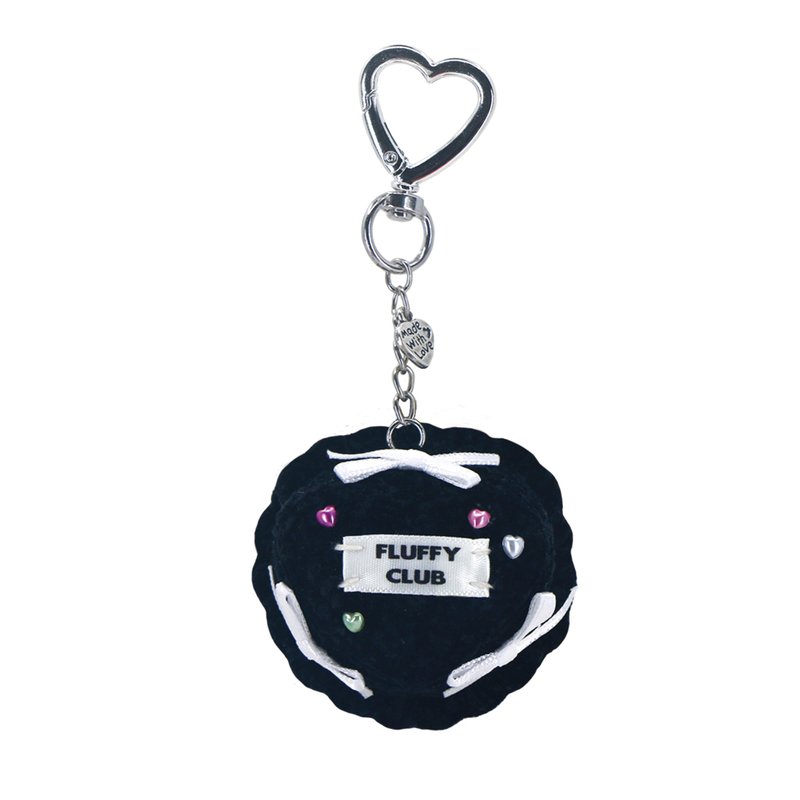 HEART LOVE  MINI CAKE  KEYCHAIN (BLACK SORBET CREAM) - 鑰匙圈/鑰匙包 - 繡線 黑色