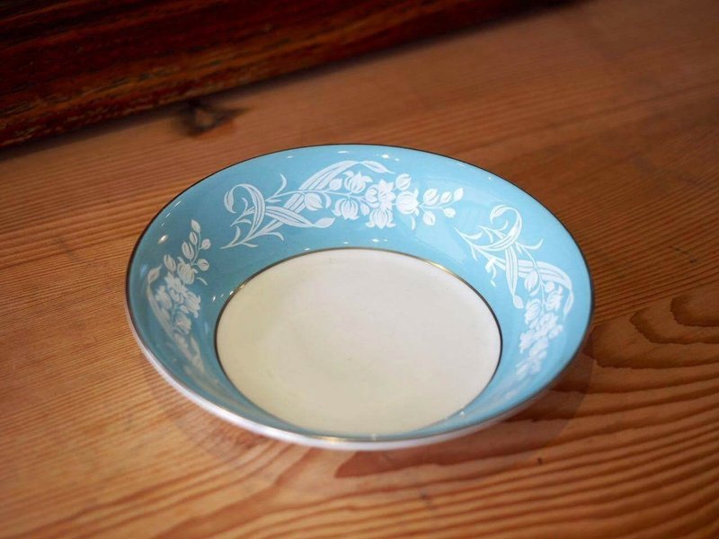 UK blue bell of water Orchid antique dessert bowl - Small Plates & Saucers - Porcelain 