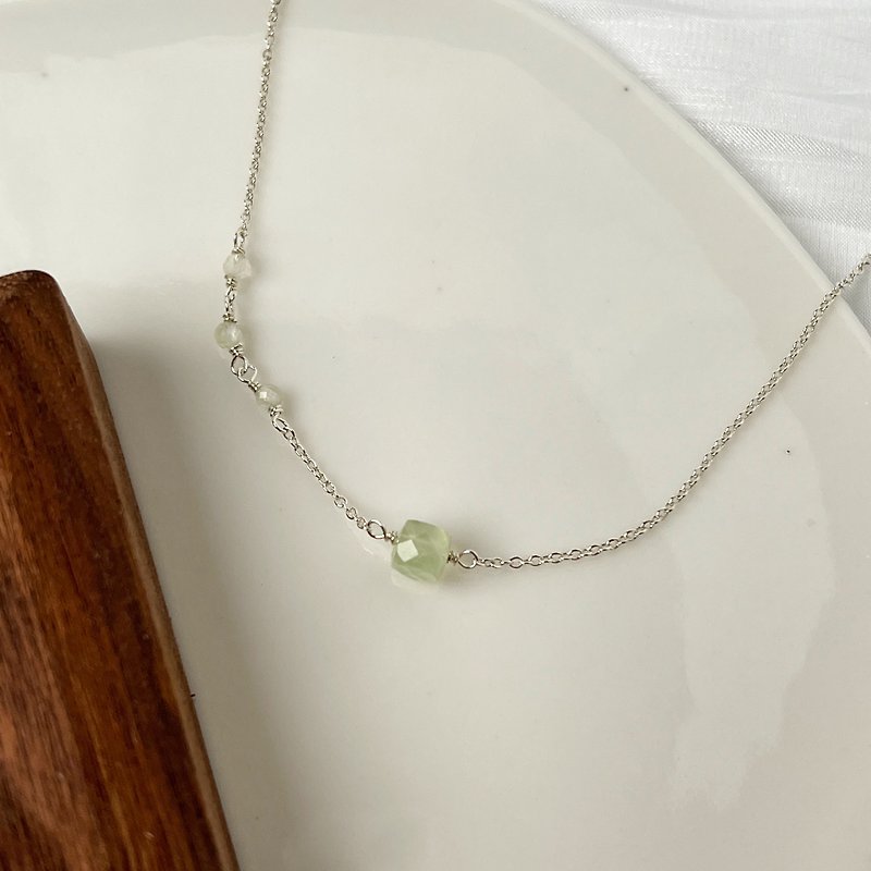 925 Sterling Silver Grape Stone/Natural Crystal Necklace Length Adjustable Natural Stone Necklace