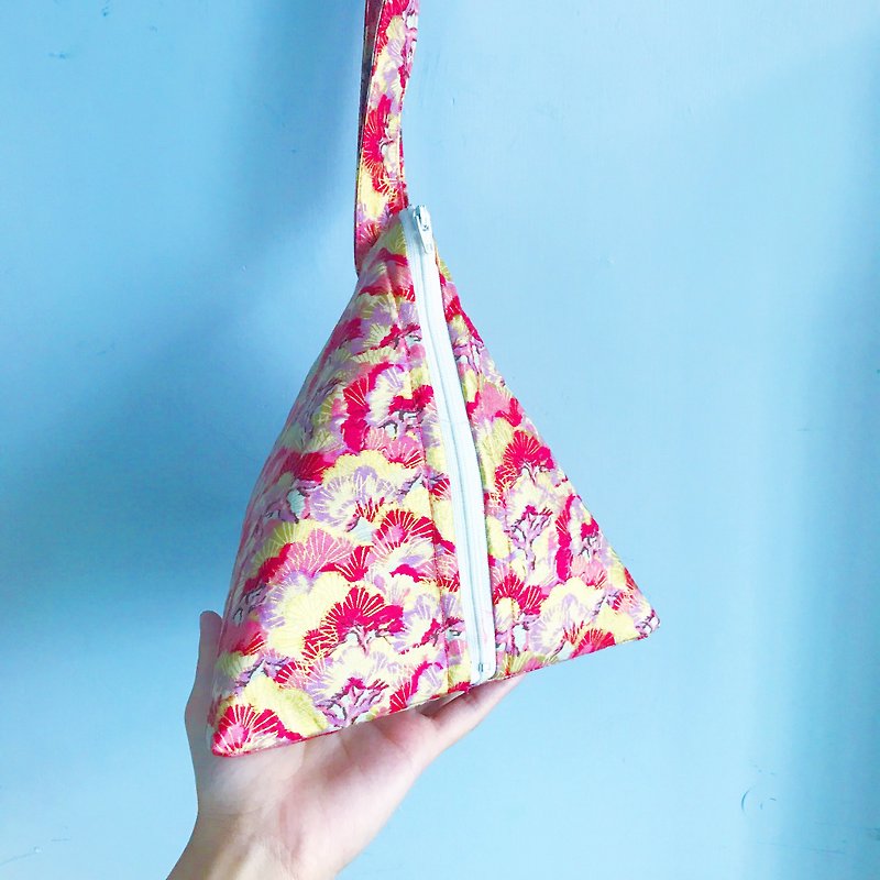 Japanese Fabric Triangle Pouch - Clutch Bags - Cotton & Hemp Red
