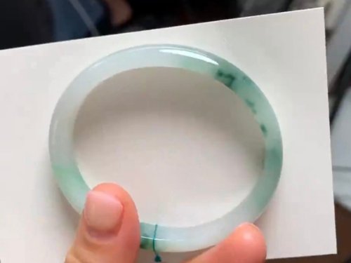 Good Morning Studio 冰種翡翠天然翡翠玉鐲 A玉手鐲玉鈪 • 糯冰種飄花翡翠貴妃鐲