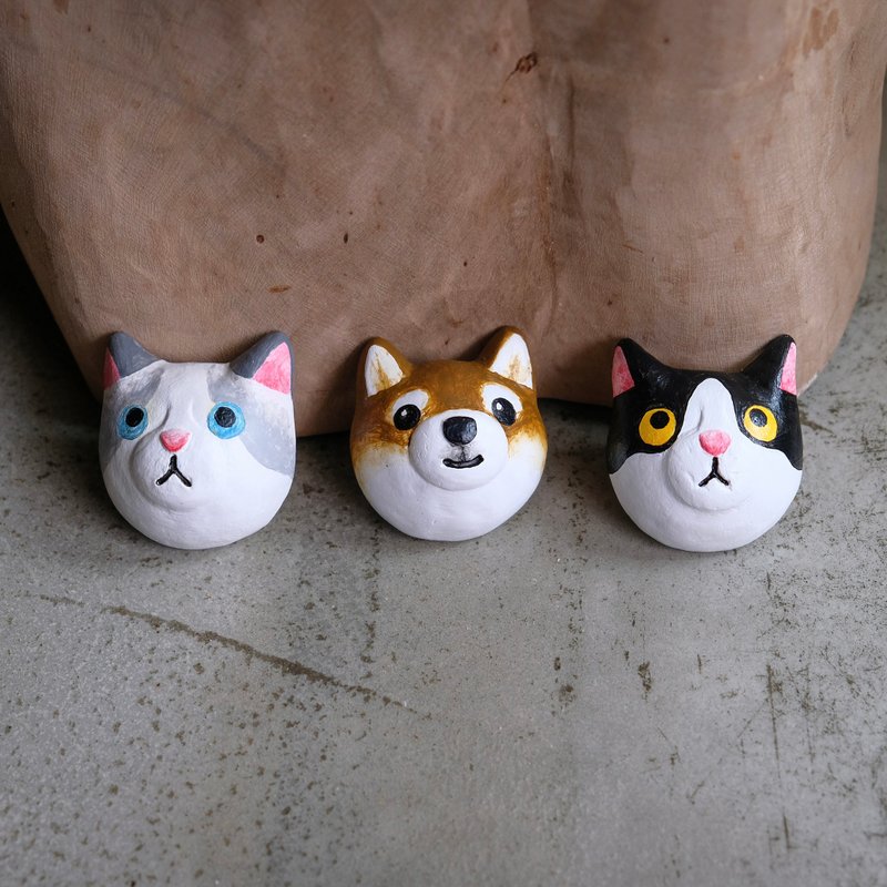 【客製化禮物】犬貓 胸針/磁鐵 - 胸針 - 其他材質 