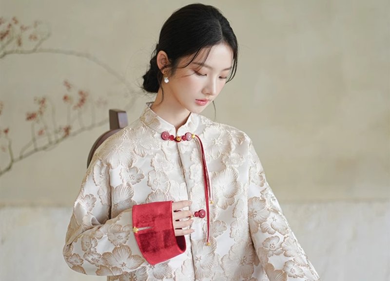 New Chinese style Chinese style embossed jacquard engagement New Year greetings dress buttoned top - Women's Tops - Polyester Red