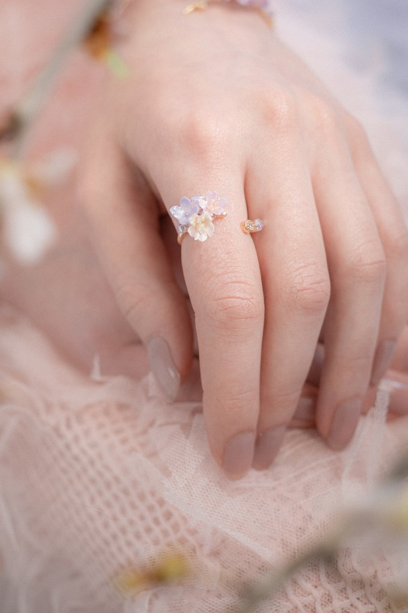 Ray of Sunshine Sakura Bijoux Ring - General Rings - Clay Purple