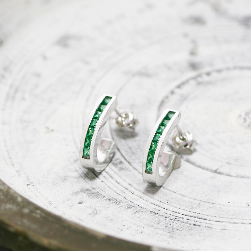 Emerald Hoop earrings silver925 - ต่างหู - โลหะ สีเขียว