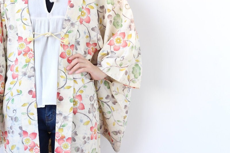 floral kimono, Asian jacket, Haori, Japanese haori, floral cardigan /3995 - เสื้อแจ็คเก็ต - เส้นใยสังเคราะห์ สีเหลือง