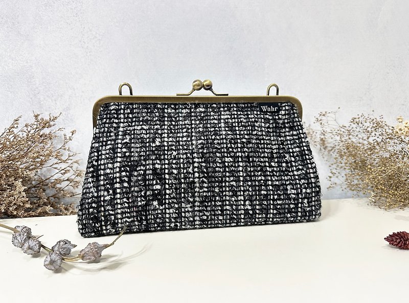 gray lines clasp frame bag/with chain/ cosmetic bag - Messenger Bags & Sling Bags - Cotton & Hemp Gray