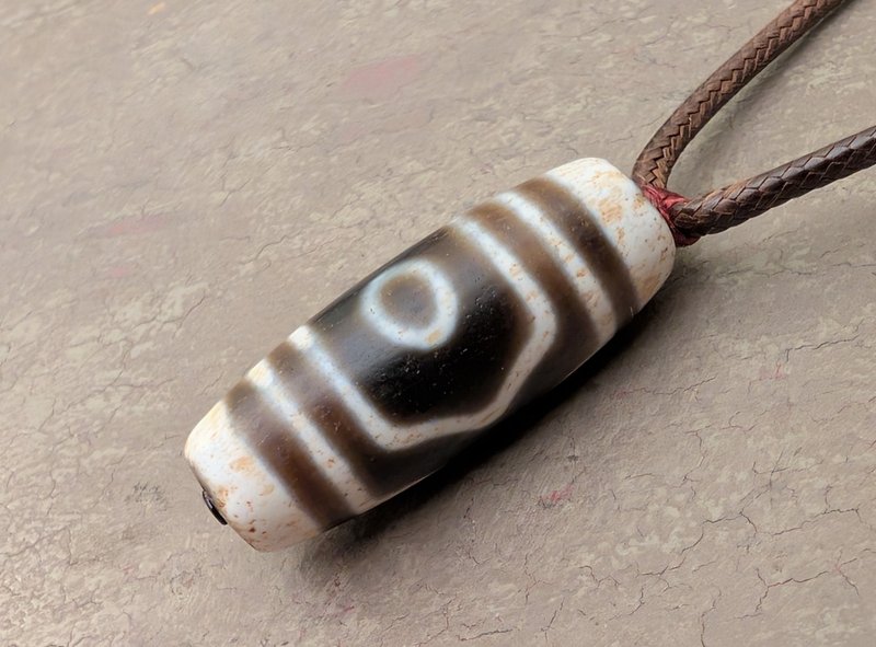 3 eye dzi bead pendant necklace natural genuine vintage Tibetan agate amulet tal - Necklaces - Gemstone 