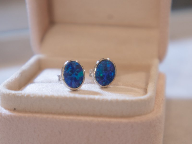 Opal Stone OPAL 8x10mm oval natural opal 925 sterling silver earring pin - Earrings & Clip-ons - Gemstone Blue