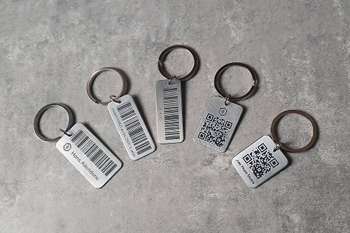 HANS'HAND 【客製化】手工立體深刻 金屬環保材質載具QR code各類條碼鑰匙圈