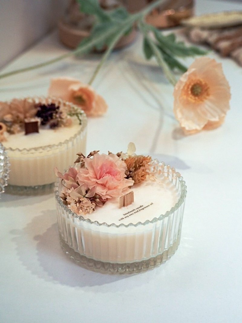 獻給媽媽的四種手作提案-康乃馨花園 手作乾燥花香氛蠟燭杯 - 蠟燭/香氛/調香 - 蠟 