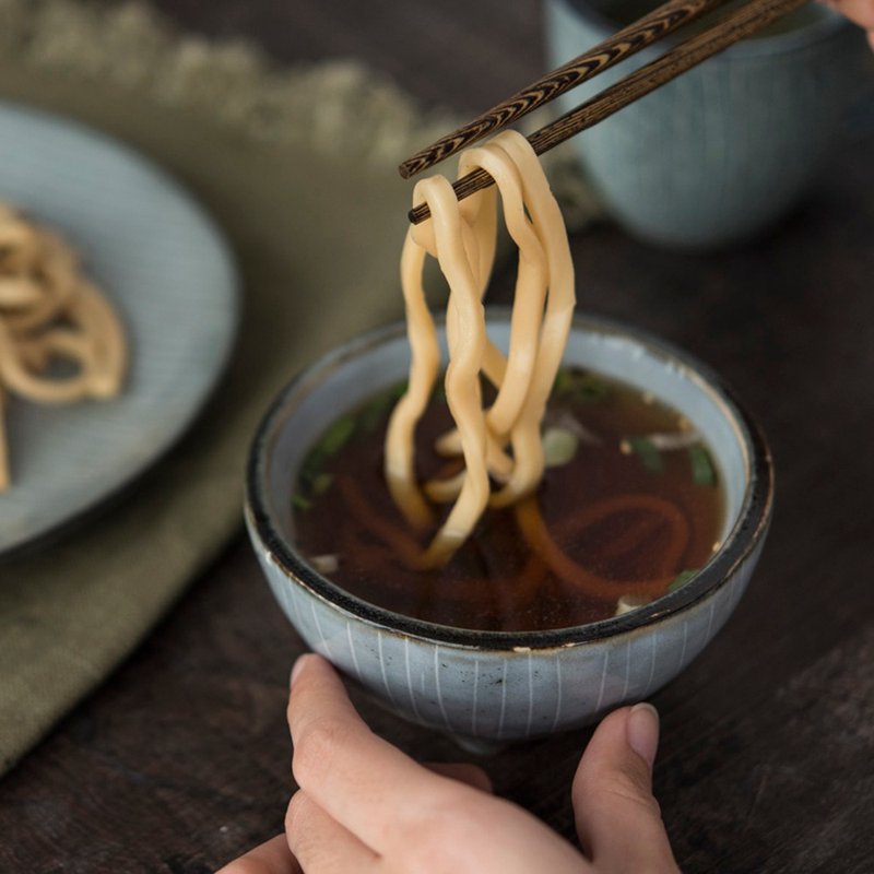 WAGA Japanese-style Qingxuan hand-made round bowl / small plate - 4 types in total - Bowls - Porcelain Blue