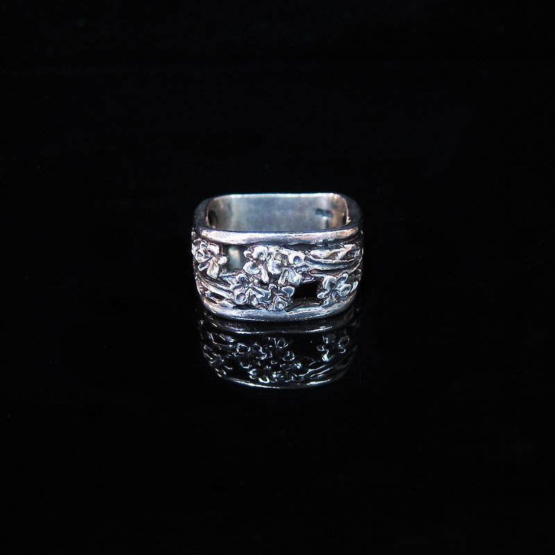 [Hollow ring series - grilles Manually-old Silver ring. Memorial ring. Lovers' Ring - แหวนคู่ - โลหะ สีเงิน
