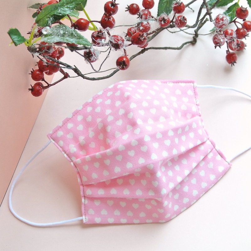 Valentines day small gift | Comfortable handmade mask Heart Pink | TEMARIYA - Face Masks - Cotton & Hemp Pink