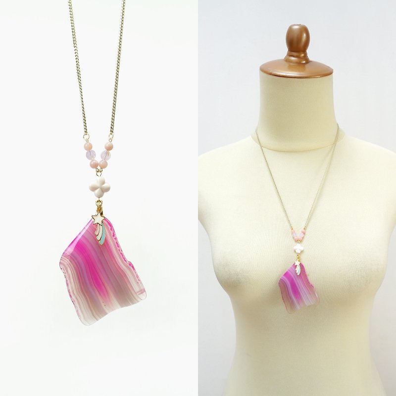 Peony Nectar // Neon Pink Big Agate Stone Necklace - สร้อยคอ - เครื่องประดับพลอย สึชมพู