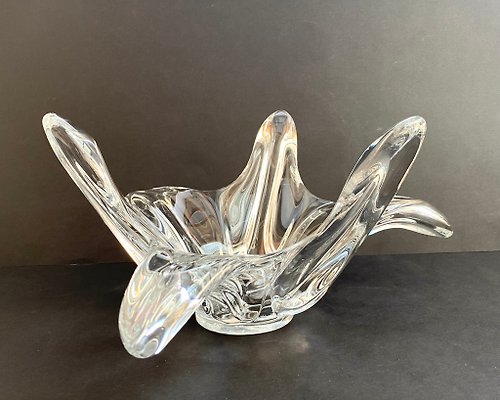 HappyDuckVintage Art Vannes 大型法式花卉水晶玻璃貝殼碗 | Art Vannes 1960年法