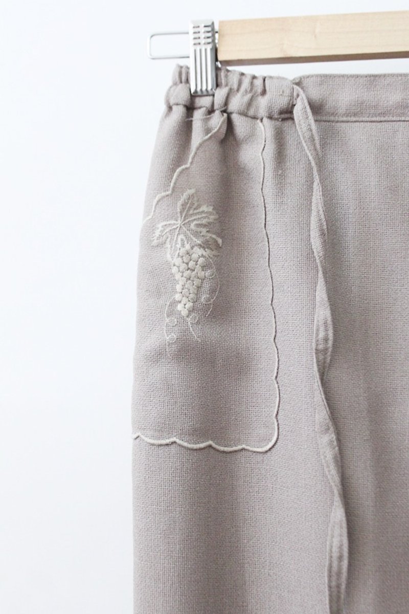 [] Early autumn RE0817SK154 retro grape pale pinkish gray pocket embroidery vintage dress - Skirts - Polyester Pink