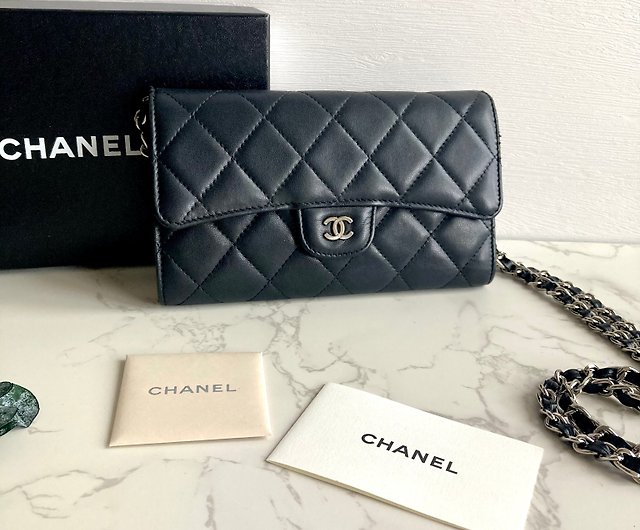 Chanel Vintage 90's Woc Wallet On A Chain Black Calfskin Leather Cross Body Bag  For Sale at 1stDibs
