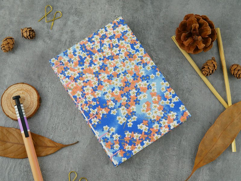 Flower and Starry Sky-A5 Handmade Notebook/Handbook/Diary/Photo Album/Diary/Gift - Notebooks & Journals - Paper 
