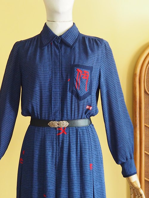 Tomorrow is Yesterday VINTAGE dress, size M, navy color, ancient alphabet printed