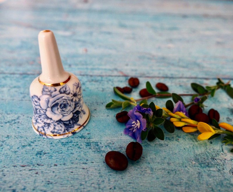 British porcelain flower cute bell K - Items for Display - Porcelain 