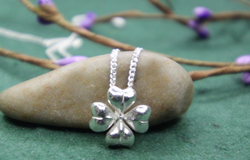 four leaf clover pendant - Necklaces - Sterling Silver Silver