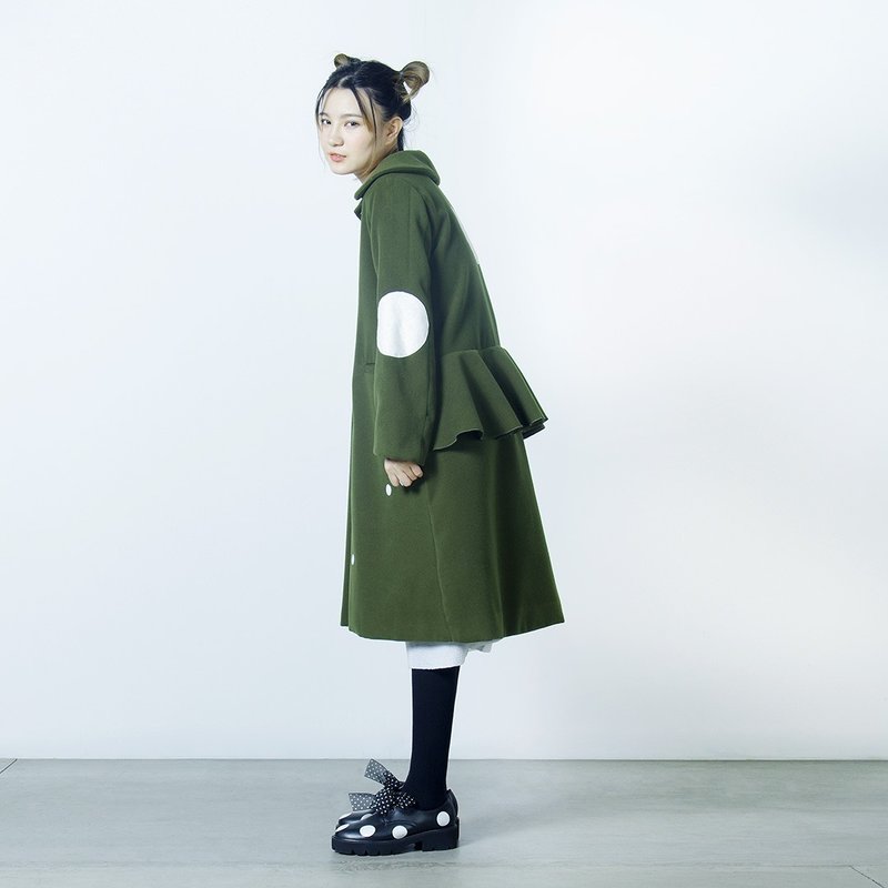 Waist flounced waist green coat large coat - imakokoni - เสื้อแจ็คเก็ต - ขนแกะ สีเขียว