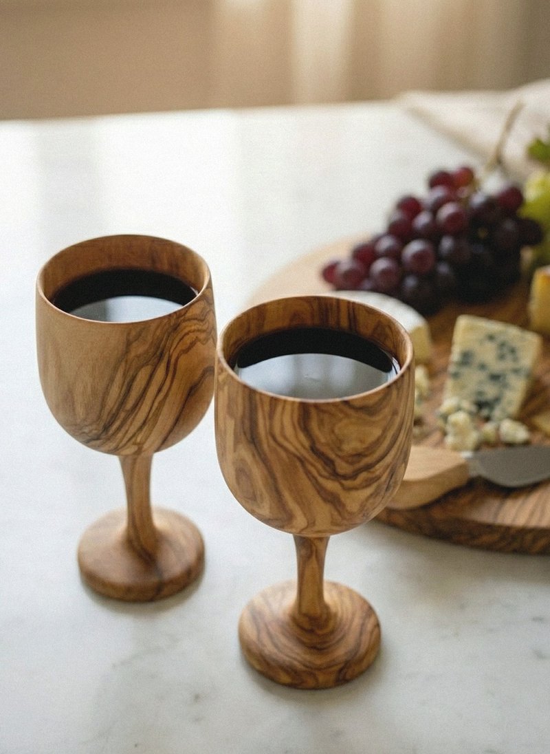 【聖誕禮】手工橄欖木高腳酒杯 冬季餐桌・聖誕交換禮物 - 酒杯/酒器 - 木頭 