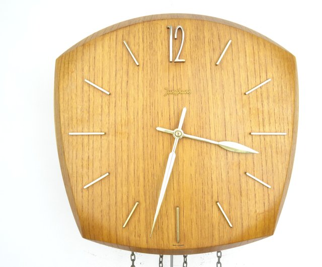 ドイツ製掛け時計素晴らしい木材です　クオーツ ドイツ製掛け時計素晴らしい木材ですクオーツ