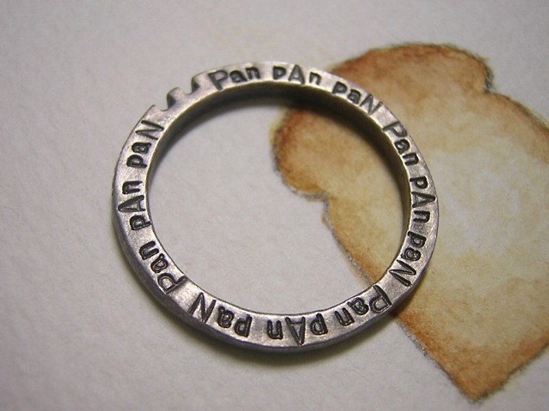 utoPiAN ( mille-feuille ) ( engraved stamped message sterling silver jewelry rabbit moon ring bread 面包 堂吉诃德 乌托邦 月 兔 兔子 兔虫 刻印 雕刻 銀 戒指 指环 ) - แหวนทั่วไป - โลหะ สีเงิน