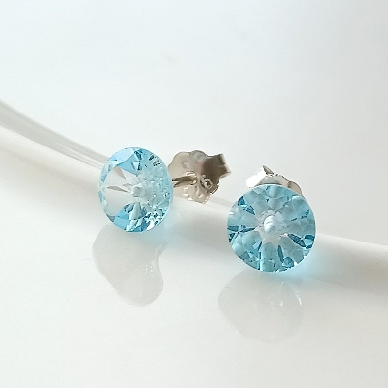 925 Silver VVS Swiss Blue Stone Topaz Diamond Faceted Round Earrings (Clip Type) SS23 - Earrings & Clip-ons - Sterling Silver 
