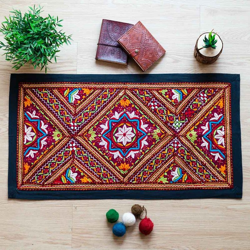 [New Year&#39;s Gift] Indian Desert Hookah Embroidery Handwoven Rug - Sirius